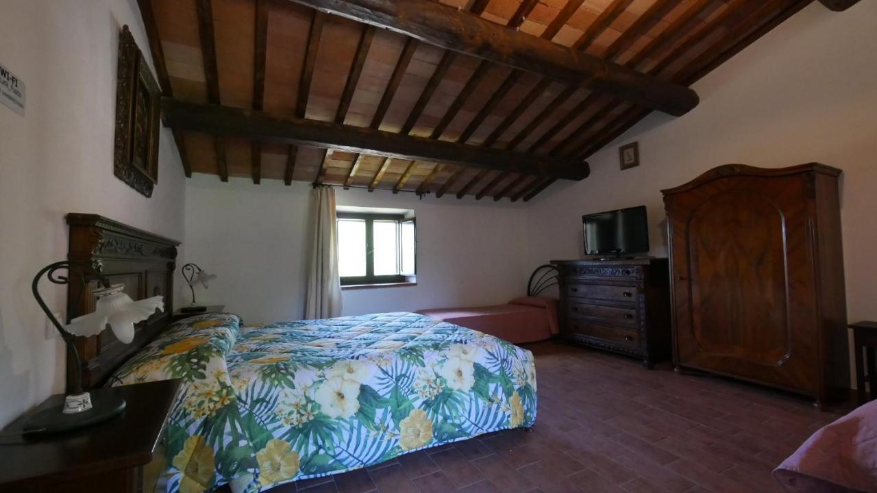 Casale Sul Lago Trasimeno Séjour à la campagne San Feliciano